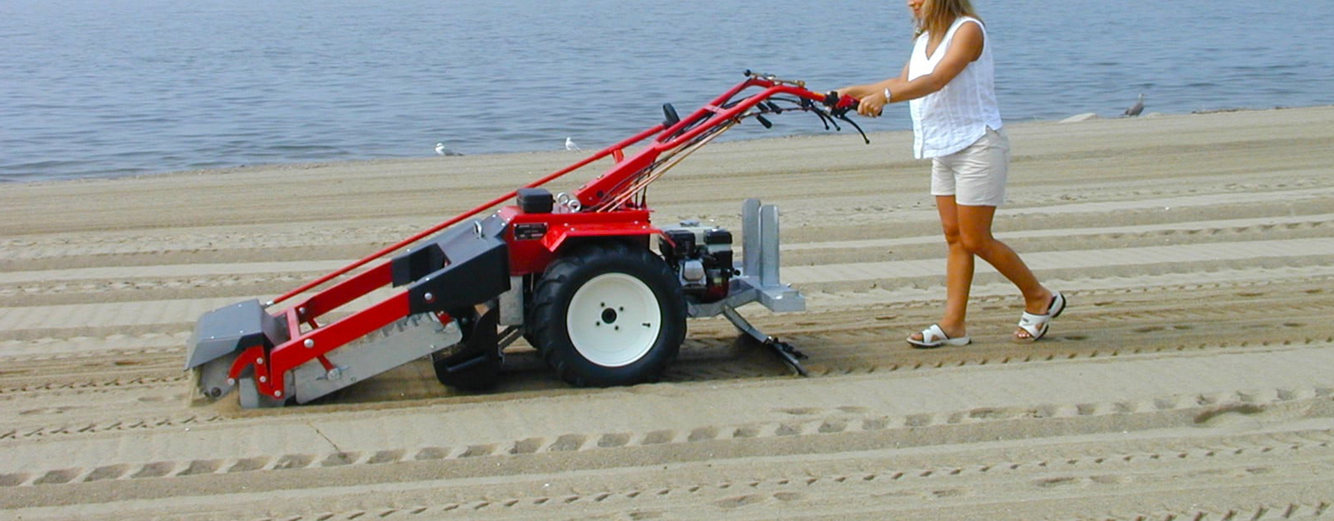 Beach Front & Volleyball Court Grading, Sifting